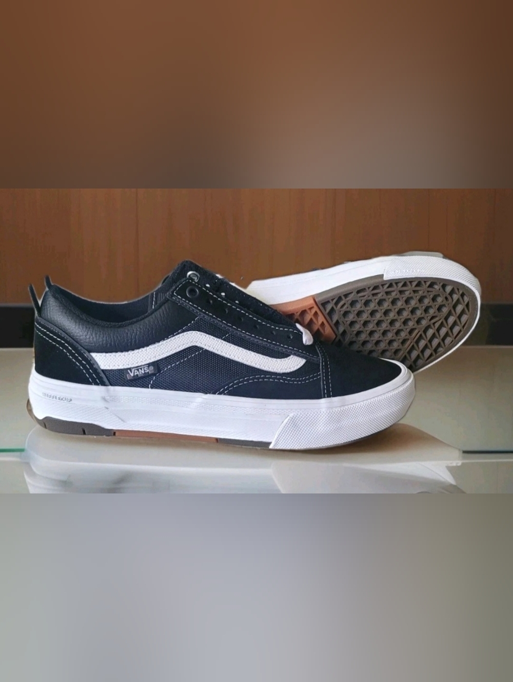 Vans Black & White Old Skool Wafflecup Sneakers - NWB Sz 7M